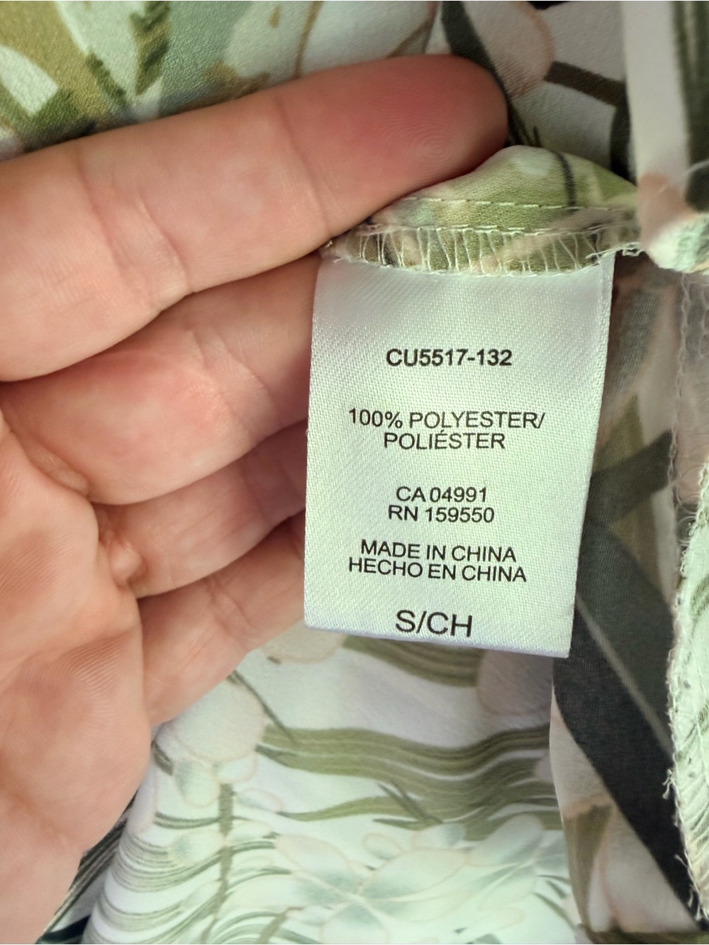 Hilary Radley Tropical Print V-Neck Blouse Small CU5517-132 Palm Leaf EUC - Picture 5 of 5